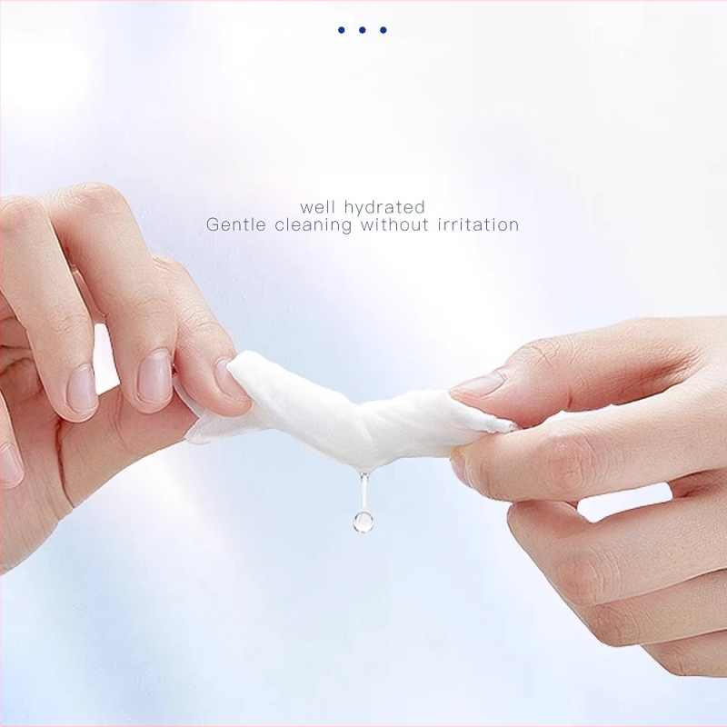 Mīkstās mitrās salvetes ausu tīrīšanai mājdzīvniekiem – suņiem un kaķiem, ausu vasku noņemšana, neausts materiāls