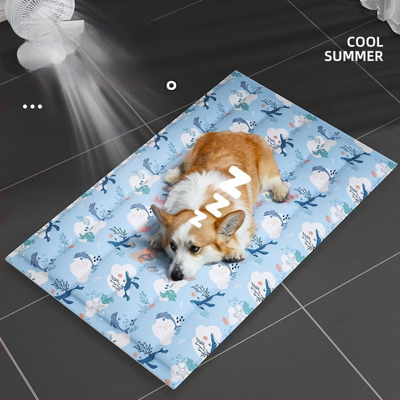 Šunims skirtas vėsinantis kilimėlis — drobinė medžiaga, naujas vasaros modelis