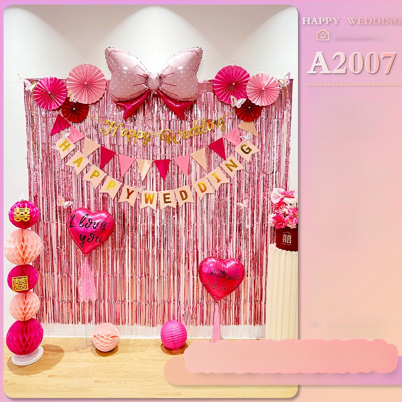 Vestuvinės patalpų fono rekvizitas – romantiška nuotaika, kaspinų dekoracijos, plastmasės medžiaga, tinkama vestuvėms