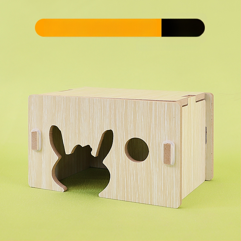 Medinis namelis hamsteriui su vienu kambariu — masyvus medis, lizdas mažiems gyvūnams