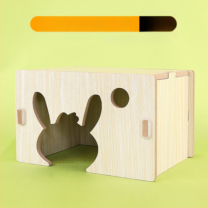 Medinis namelis hamsteriui su vienu kambariu — masyvus medis, lizdas mažiems gyvūnams