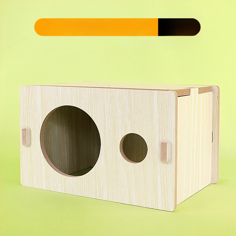 Medinis namelis hamsteriui su vienu kambariu — masyvus medis, lizdas mažiems gyvūnams