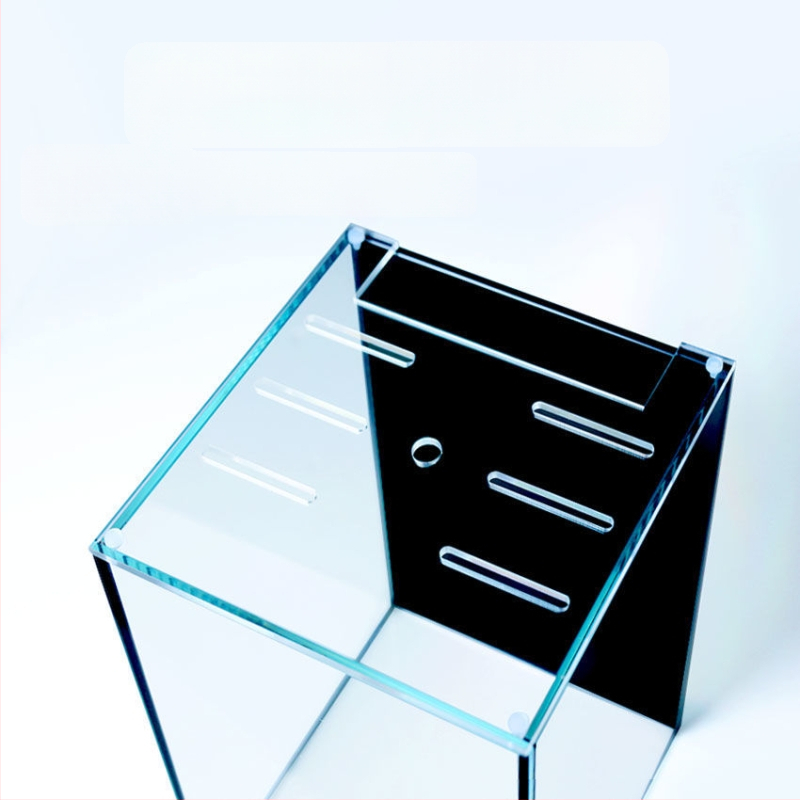 Akrylo akvariumo dangtelis, netoksiškas, skaidrus, kvėpuojantis, krištolo dangtis (Medžiaga: Akrilas; Svoris: 50; Kategorija: Akvariumo įranga)