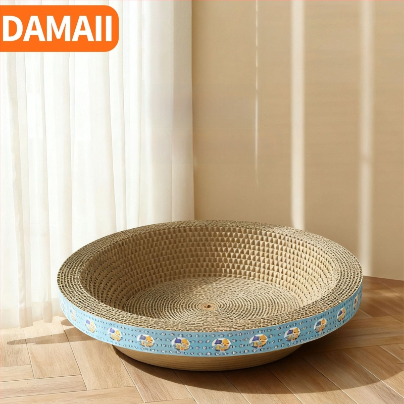 DAMAII viļņota kartona kaķu skrāpēšanas trauka – apaļa skrāpēšanas trauka, izturīga pret nolietošanās, bez pūkām, kaķu rotaļlieta karikatūras stilā