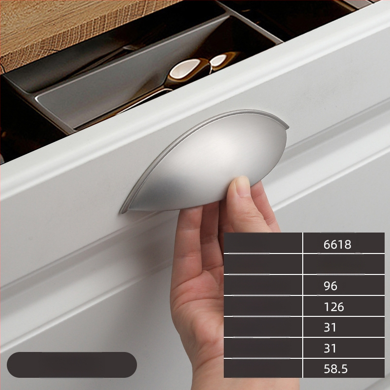 Spintelės rankena su pusapvaliu ausų dizainu, cinko lydinys, modelis 6618, elektroplakavimas