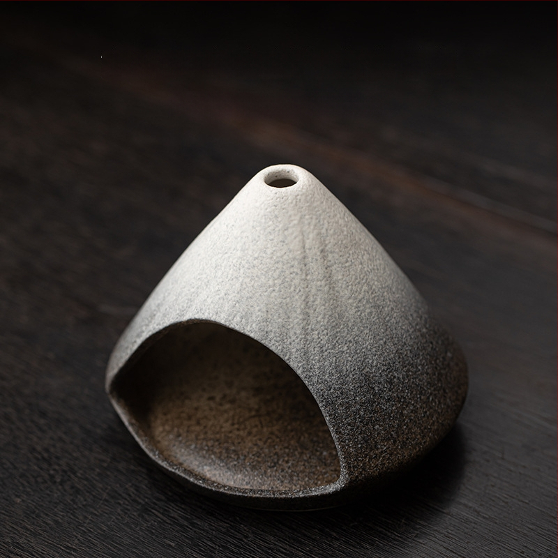 Keraminis smilkalų degiklis (Medžiaga: keramika; Technika: spalvotos glazūros; Stilius: japonų stilius; Prekės ženklas: Conley Ceramics)