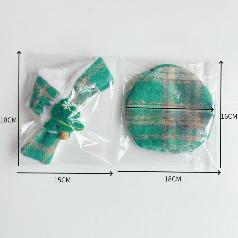 Kalėdinis komplektas naminiams gyvūnams: katės šalikėlis ir beretė su languotu raštu, cartoon motyvas, poliesteris, rankų darbo, universalus tinkamumas visiems gyvūnams, aksesuarai šalikui ir kepurei