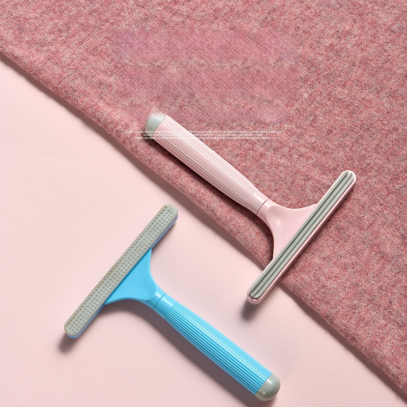 Augintinių plaukų šalinimo įrankis (dvipusis, rankinis, išlenkta šukė, ABS+TPR) ilgaplaukėms katėms