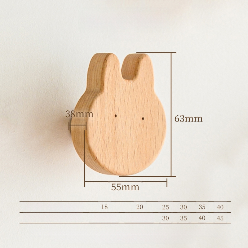 Medinė stalčiaus rankena – masyvus medis, graviruota, modernus minimalistinis stilius, modelis 0808
