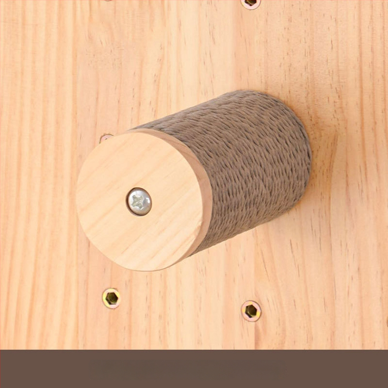 Koka sienas kaķu kāpņu rāmis ar integrētu guļvietu un plauktu, vienkāršs stils, bez urbuma