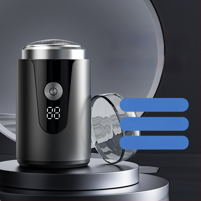 Elektrinis skustuvas su 3 peilių rotacine galvute, bešepetėlinis variklis, įmontuota įkraunama baterija, nuimama ir plaunama galvutė