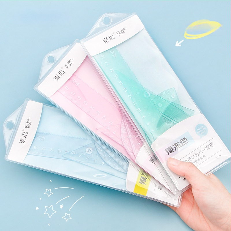 Plastmasas zīmēšanas komplekts ar lineālu, trijstūri un leņķmēru – Fire Waugh modeļa 2800, 53 g