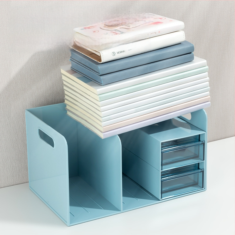 Deli PK110 3 lygių plastikinis biuro failų laikiklis