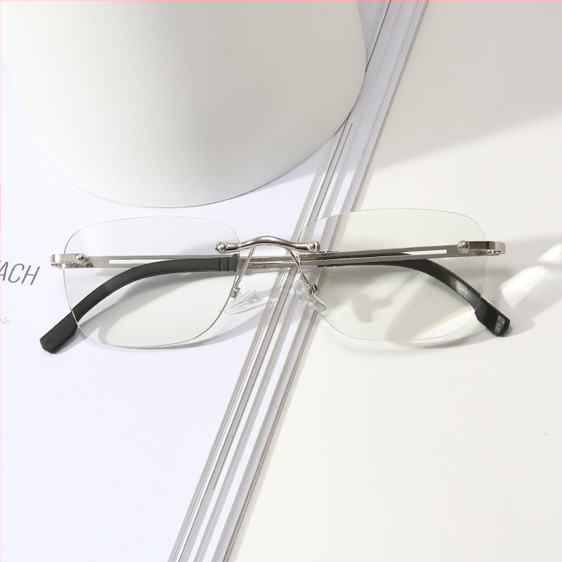 Be rėmelių skaitymo akiniai su fotokrominėmis lęšiais ir mėlynos šviesos apsauga, ultra lengvas rėmas, dvigubam naudojimui – tolimo ir arti