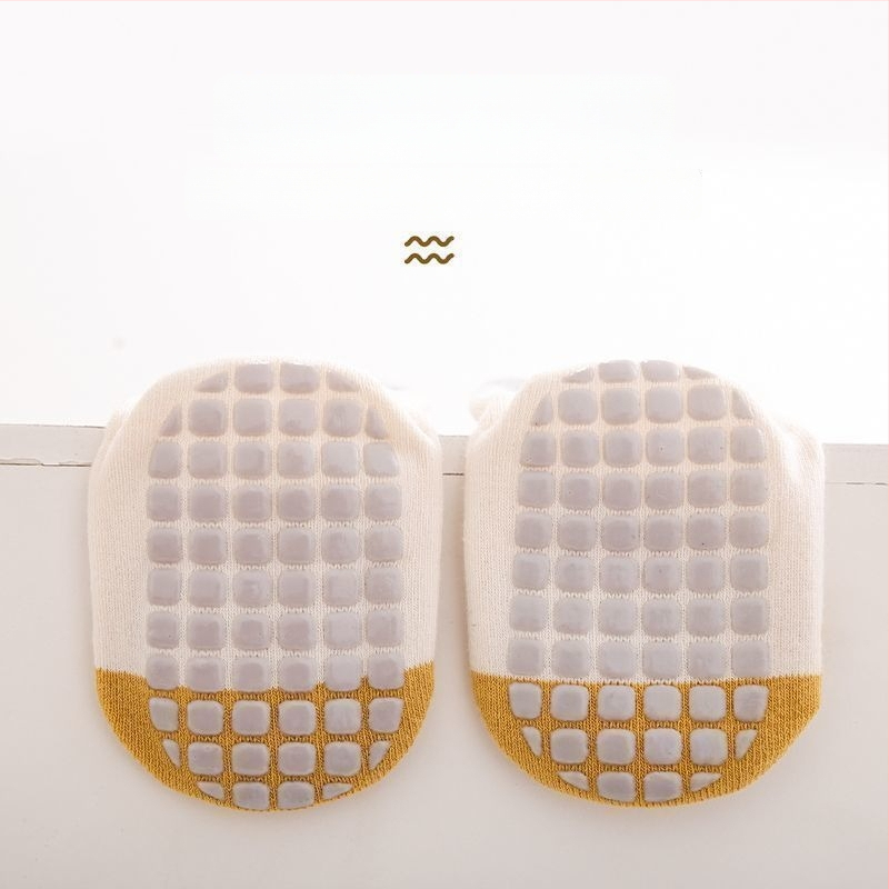 Beebide puuvillased sokid keskmise varre kõrgusega, libisemisvastane kummist tald, hingavad, kevad-sügis