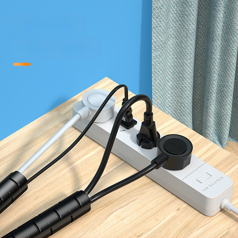 Kabli korraldaja juhtmete haldamiseks, ladustamiseks ja kinnitamiseks — Mountain and forest