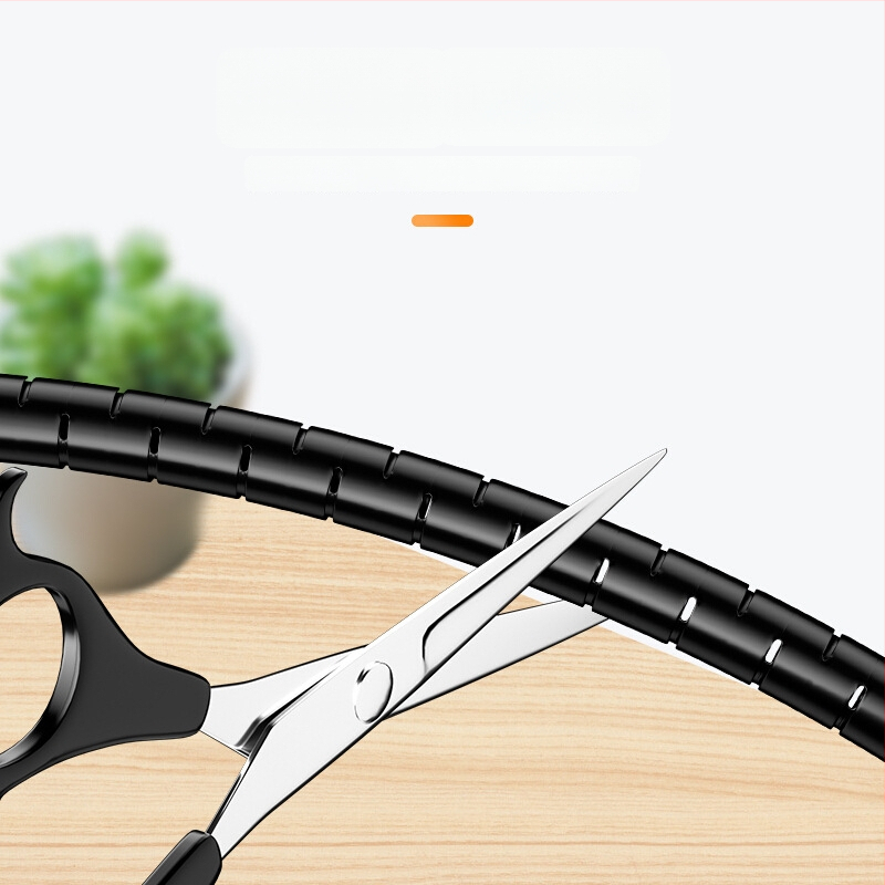 Kabli korraldaja juhtmete haldamiseks, ladustamiseks ja kinnitamiseks — Mountain and forest