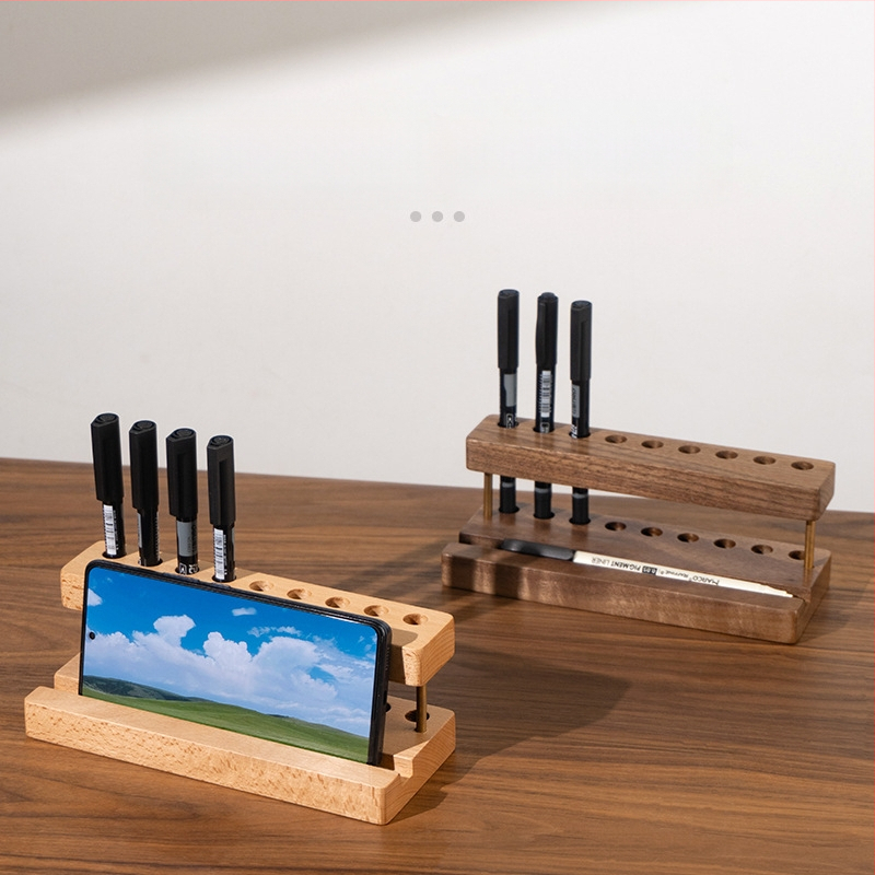 Medinis rašiklių ir šepetėlių laikiklis, arbatos ceremonijos stovas — Modelis 8044; Medžiaga: medis; Tinka dovanai: gimtadienis, apdovanojimas