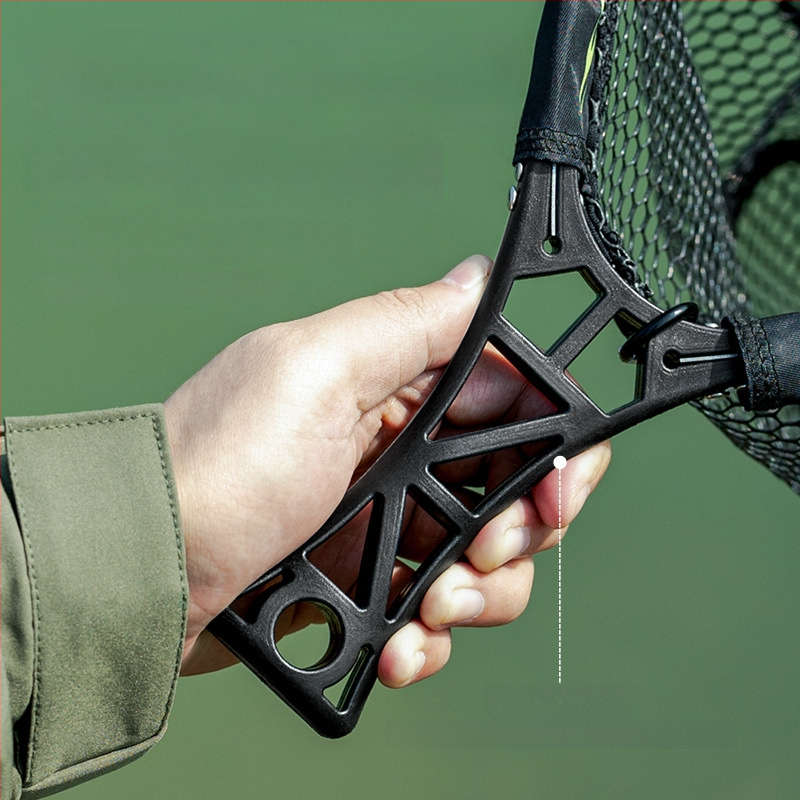 Kokkupandav kaasaskantav käsivõrk kalastamiseks – komplekt, 34 cm läbimõõduga ava, 28 cm sügavus, paks võrk ja metallist rõngas.