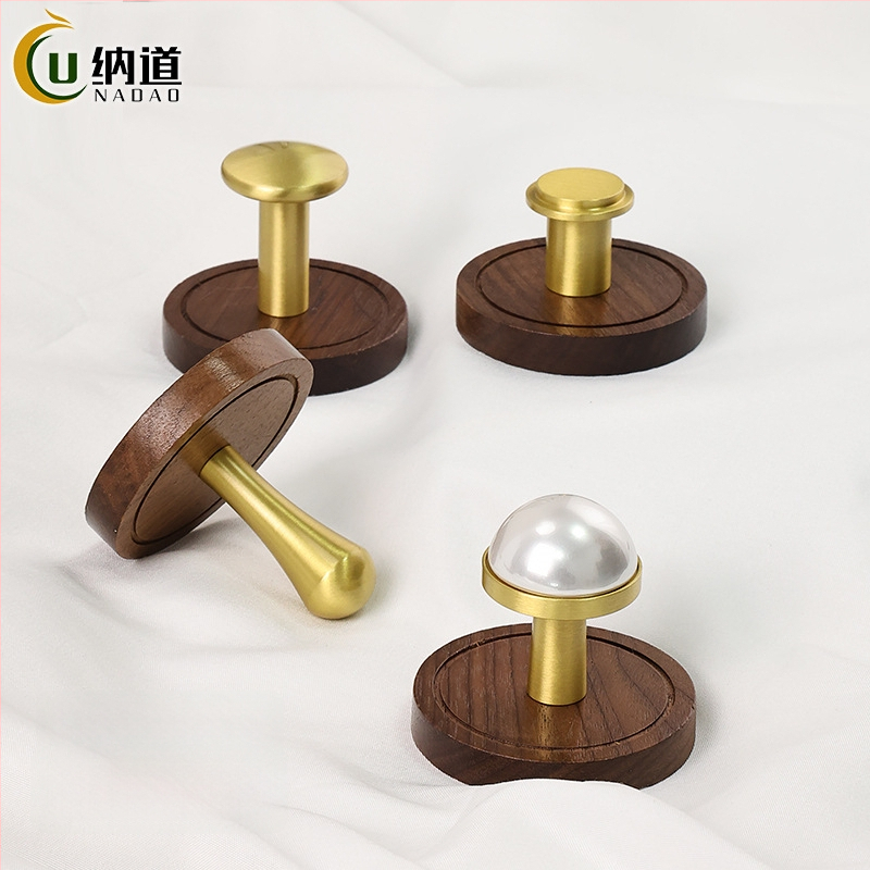 Mantliplokk ar vakuumpuga – vask, keeratud disain, universaalne paigaldus, ilma puurimata, mudel 1616-1623/1628/1629