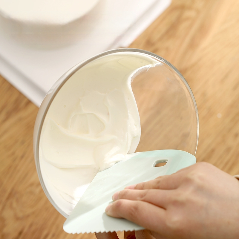 Multifunkcinis tešlos pjovimo peilis ir virtuvės mentele su matavimo skale, PP medžiaga, šiuolaikinio minimalistinio dizaino