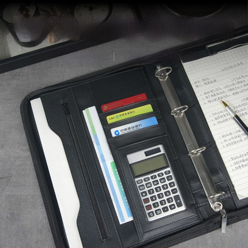 Odinė A4 byla su užtrauktuku ir vienu tvirtu klipu, Modelis: A4 folder, Plokštės storis 1,5 cm, Nugaros plotis 1,5 cm