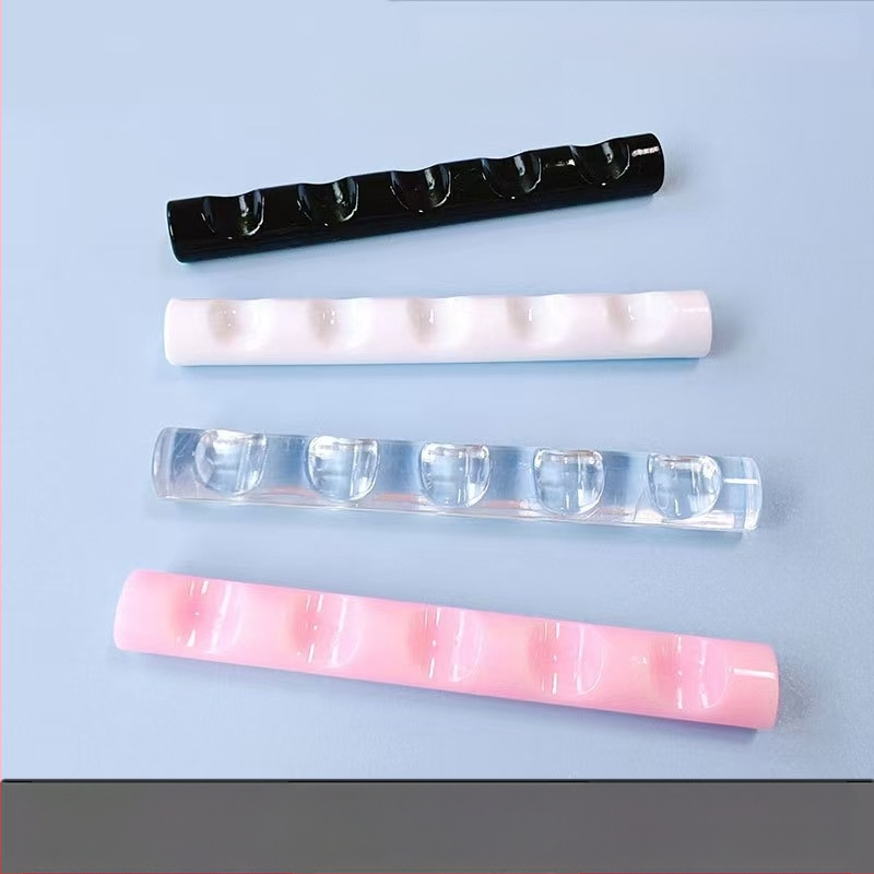 Nagų meno laikiklis – akrilas, 100 g, 5 skylės juostinio dizaino laikiklis, How cute (vietinis prekinis ženklas)