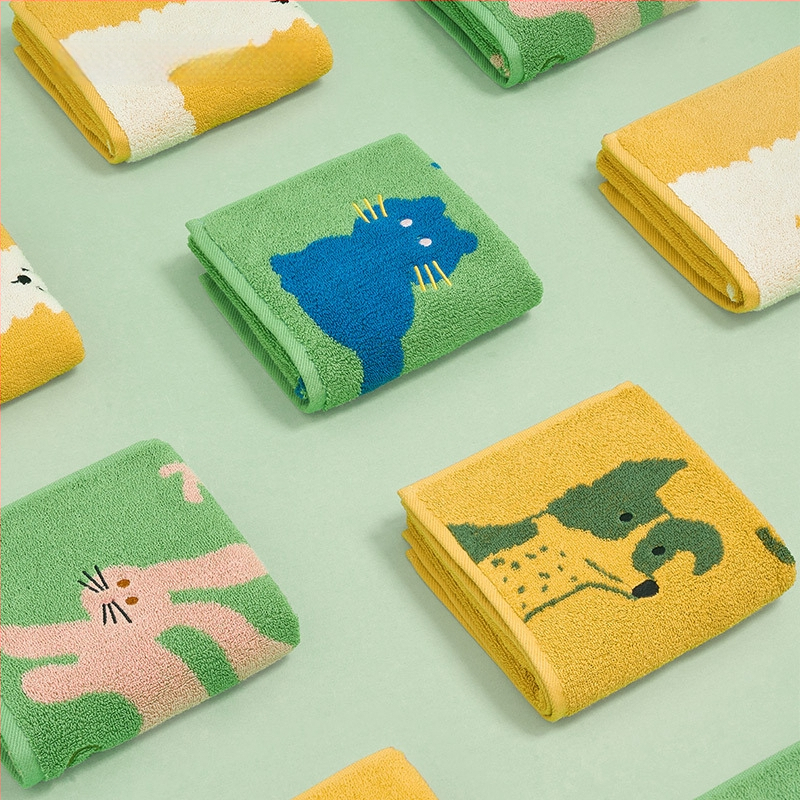 Sanli vaikiškas karikatūrų kvadratinis veido rankšluostis, medvilnė, 32s gija, jacquard audinys, vandens įsisavinimas 5–10 s