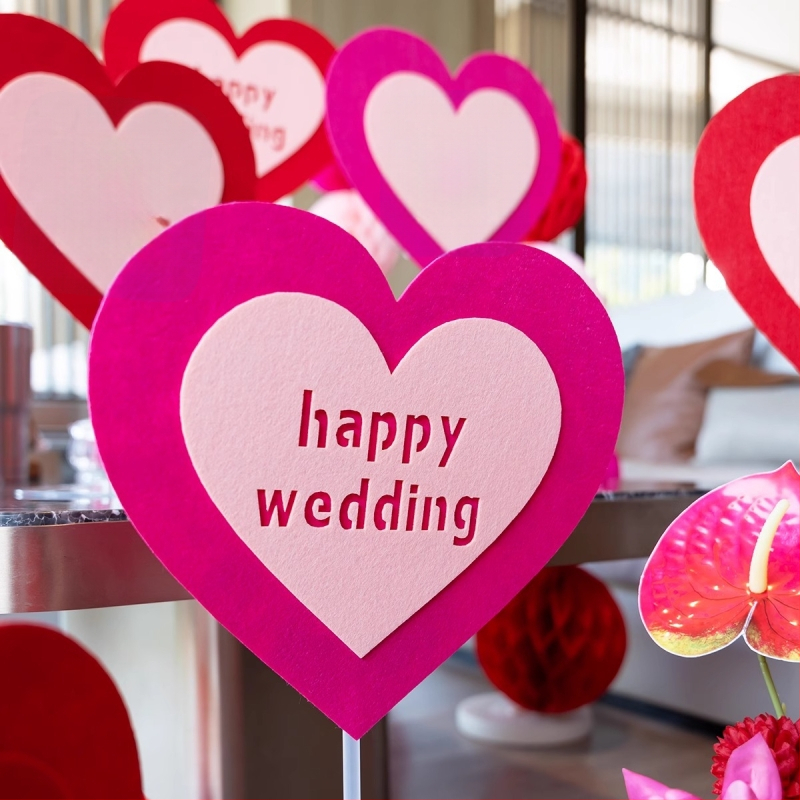 Exquisite popierinis vestuvinis papuošalas su širdimi ir žodžiu