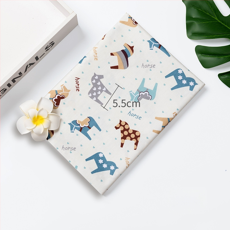 Vaikų spausdinta medvilninė twill audinys patalynės užvalkalams — 100% medvilnė, plotis 160 cm, 110 g/m², siūlų tankis 40×40, tankis 133×72