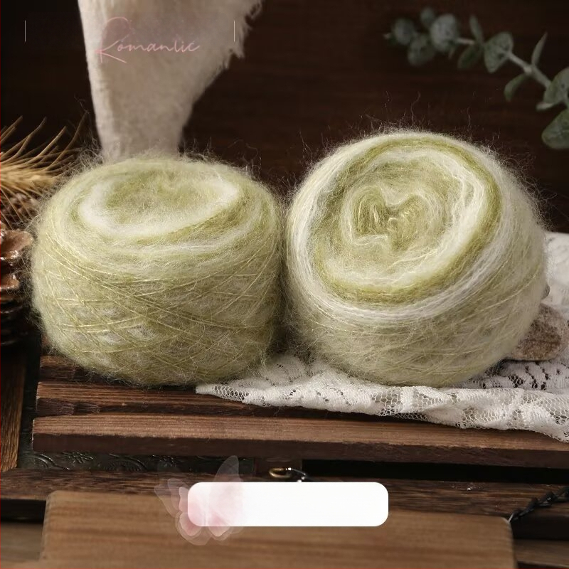 Rankų mezgimo siūlai šalikams ir apdaroms — Kaleidoscope Gradient Mohair, mišri siūlai, žiedinis verpimas, grupinis siūlas