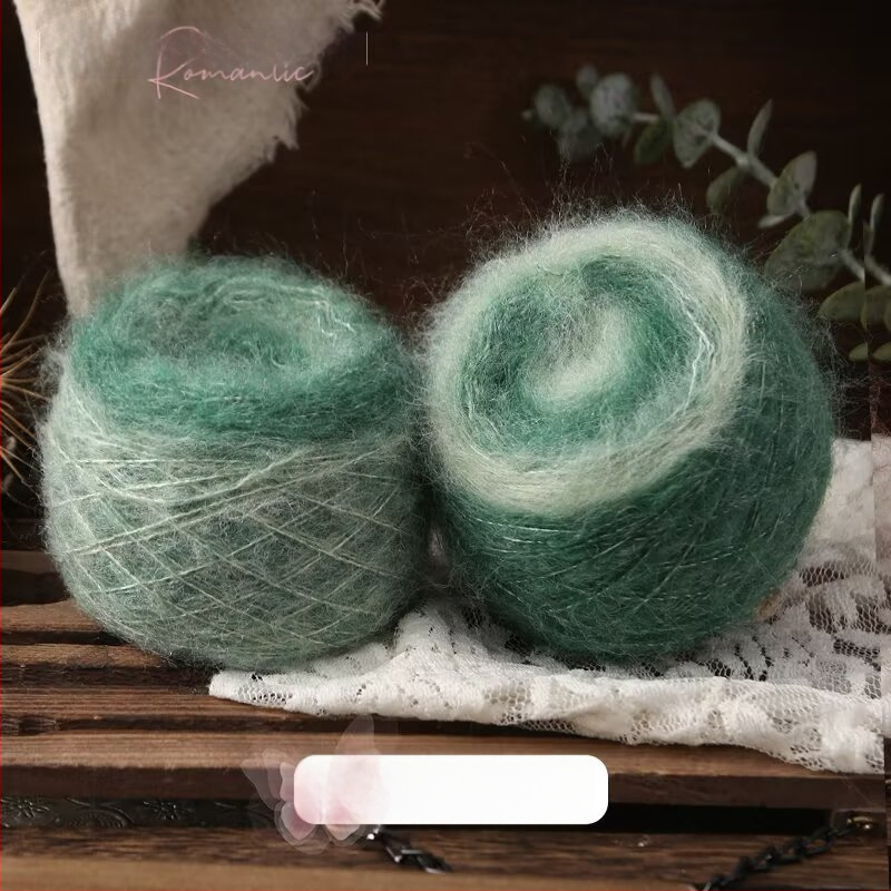 Rankų mezgimo siūlai šalikams ir apdaroms — Kaleidoscope Gradient Mohair, mišri siūlai, žiedinis verpimas, grupinis siūlas