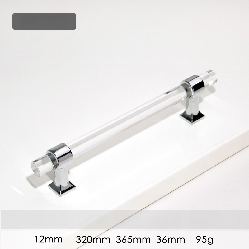 Spintelės durų rankenėlė – Modelis 96 • Medžiagos: akrilas, cinko lydinys • Stilius: šiuolaikinis minimalistinis • Pritaikymas: spintelės durims