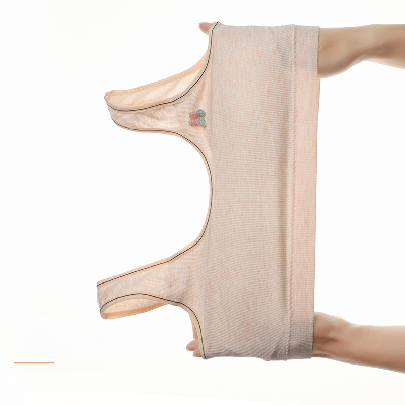 Medvilninė treniruočių liemenėlė paauglėms, vest stiliaus, pilnos kaušių forma, plonas formuojantis kaušas, įdaila iš spandekso