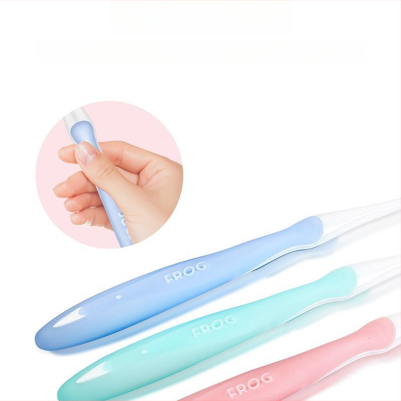 Rankinė dantų šepetėlis Frog QT971, 2 vnt. rinkinys, bendram valymui.