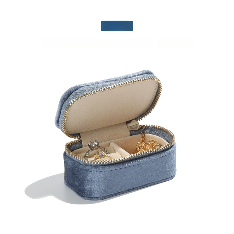 Rīsu velūra juvelierizstrādājumu kastīte prsteniem, auskarām un kulonam — pārnēsājama, augstas kvalitātes iepakojums