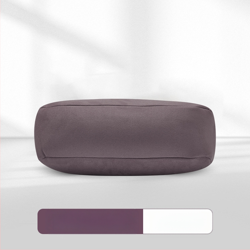 Zero Run B10/B01 jaoks peatugi ja kaela- ning nimmepiirkonna toestuseks, sametist materjal, sünteetilise kiudude täidis, minimalistlik stiil