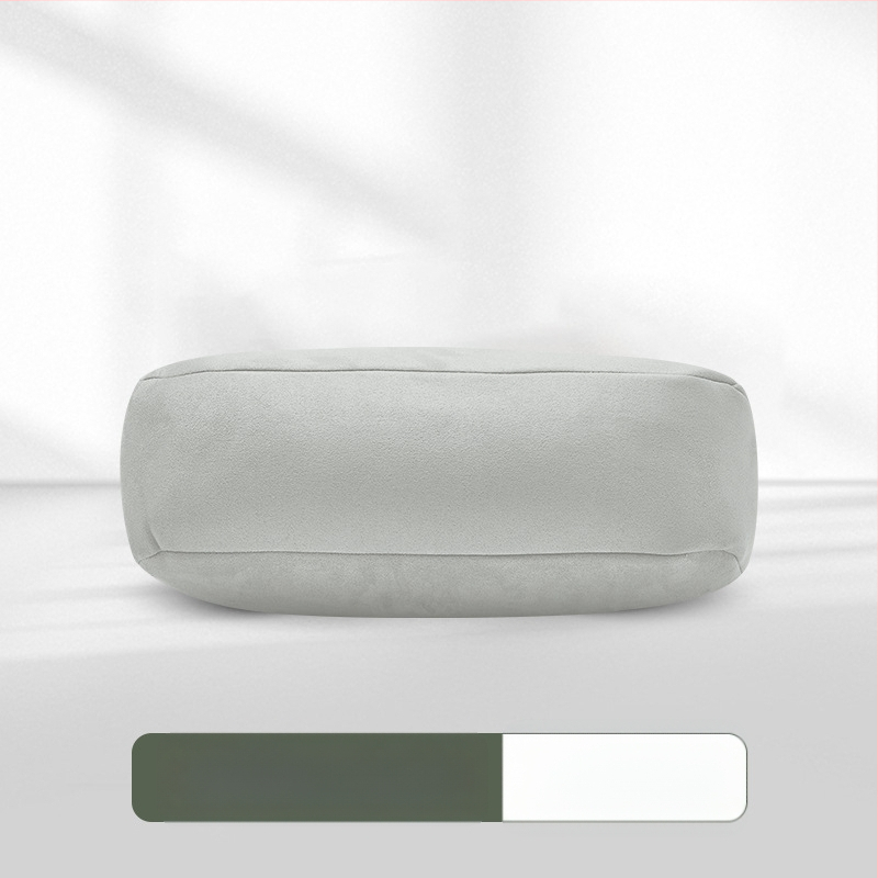 Zero Run B10/B01 jaoks peatugi ja kaela- ning nimmepiirkonna toestuseks, sametist materjal, sünteetilise kiudude täidis, minimalistlik stiil