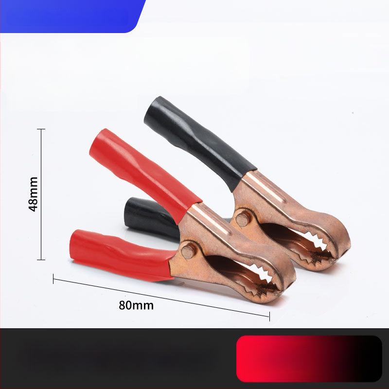 Iš gryno vario pagamintas krokodilo klipsas su gaubteliu laidimu ir automobilio akumuliatoriaus testavimui