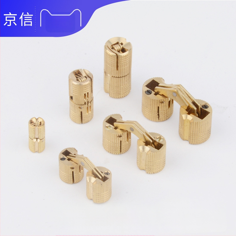 Sloto panta B32 baldams ir spintelėms — vario/zinko lydinys, 180° atidarymas, modelis B32