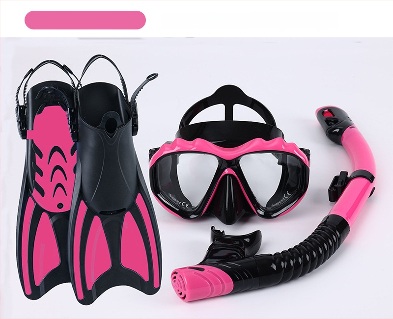 Snorkeliavimo komplektas: plaukimo pirštinės, sausasis snorkelis ir nardymo maska; Medžiaga: PP, TPR, POM; Prekės ženklas: Asy; Tinkamas suaugusiems ir vaikams