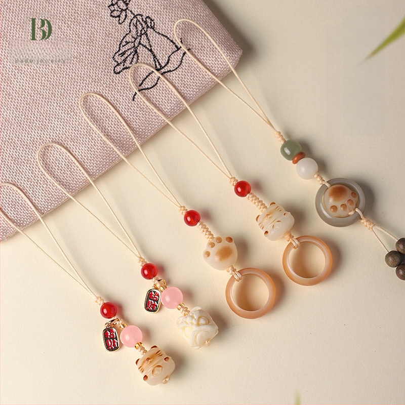 Käsitöö Bodhi bagażāžas talisman — armas loomamuster (karu/siga/väike loom), Materjal Bodhi