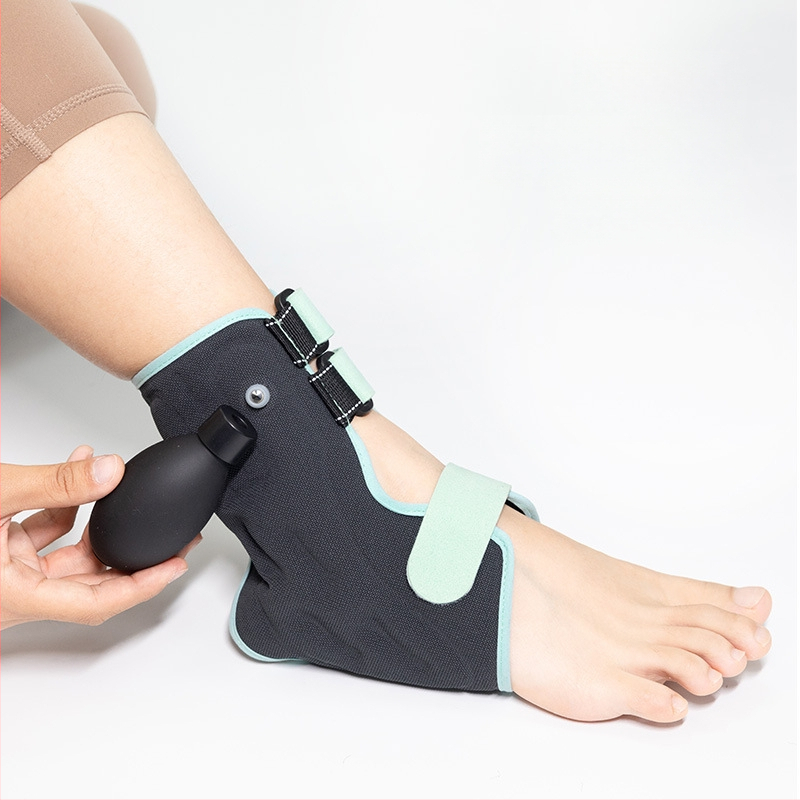 Kulkšnies sąnario įtvaras su pripučiamu oro pagalvėliu reabilitacijai – kvėpuojantis poliesterio pluoštas, reguliuojama parama