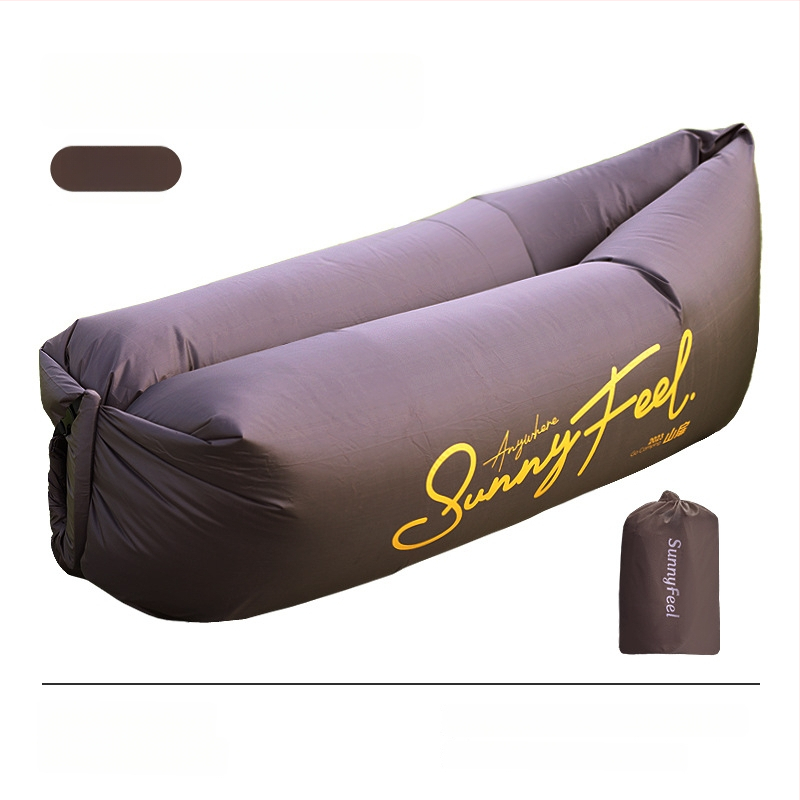 Puhutav diivanvoodi telkimiseks ja välitegevusteks, kaasaskantav puhke-diivan (Raskus: 800 g; Koormus: 120 kg; Pind: 210T ruuduline kangas; Kategooria: õhuvoodi)