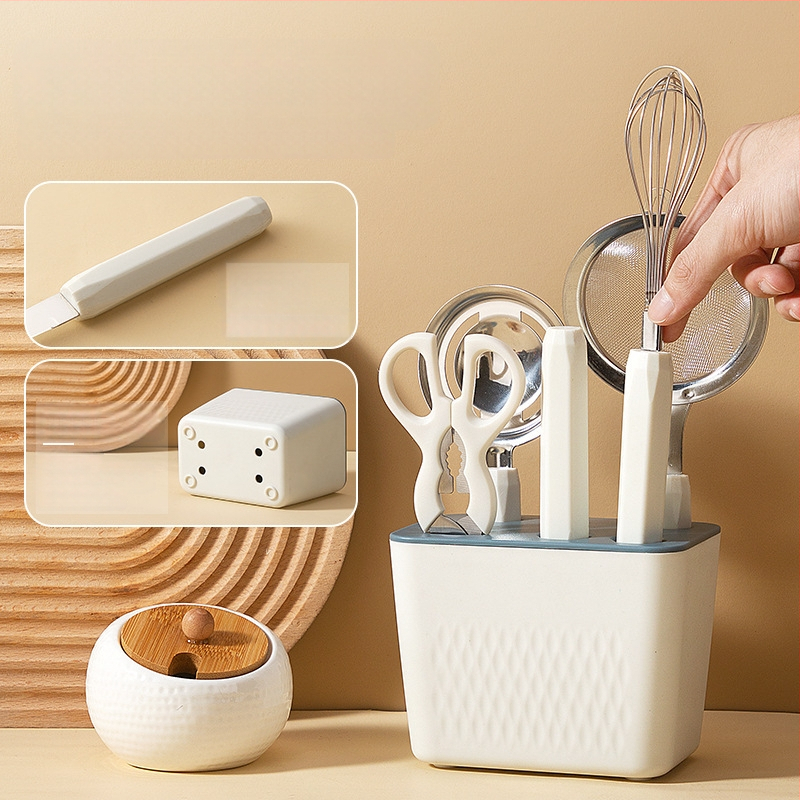 Zhituo nerūsējošā tērauda 6 gadu cepšanas rīku komplekts ar pamatu, olu putotājs, miltu siets, olu siets, augļu nazis un šķēres