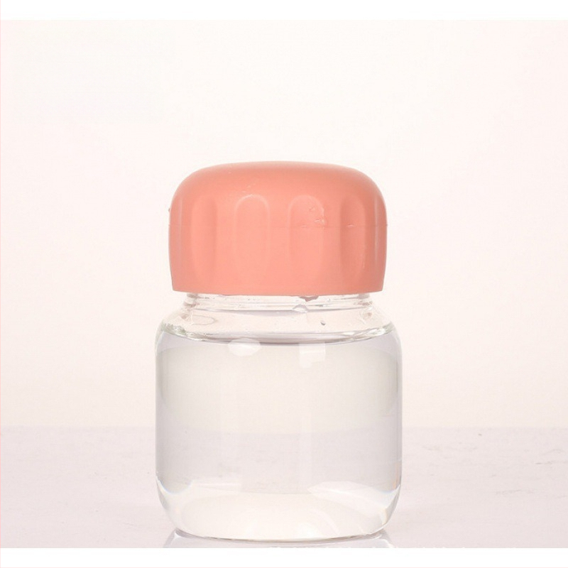 Stiklinė vandens taurelė su gaubteliu, šiuolaikinio minimalistinio dizaino, logotipo spauda, vientisa stiklo konstrukcija, atspari aukštoms temperatūroms