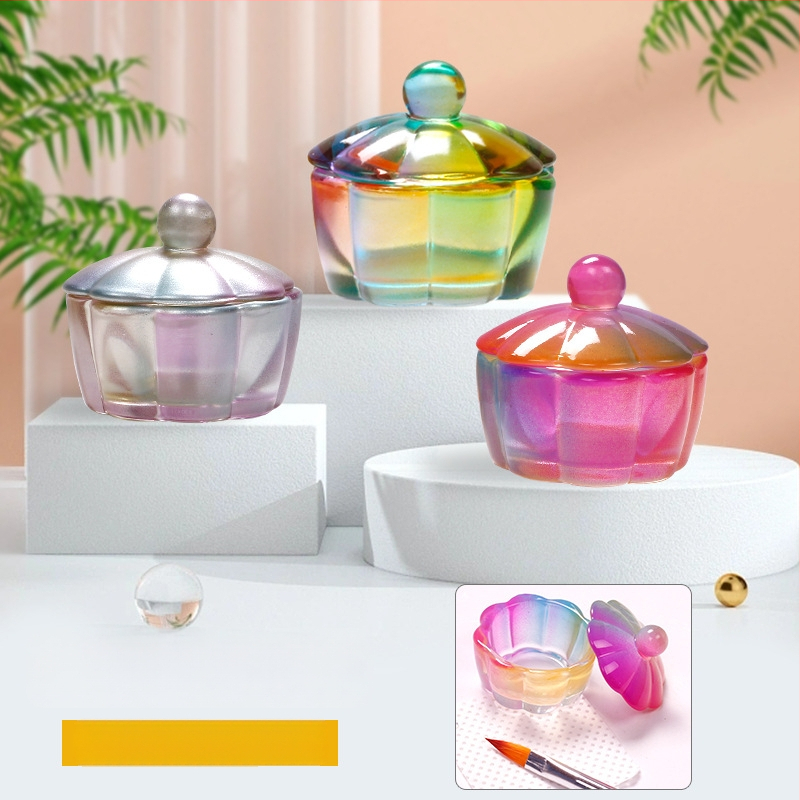 Õielillekujuline kristallkruus maniküüriks koos kaanega – Bränd Todays Show; Pärind Yiwu; Materjal: Muu; Nagu tööriist