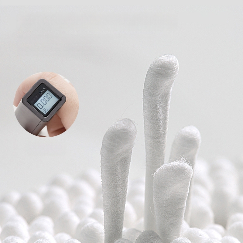 Kūdikių medvilniniai vatos lazdelių su dviguba šaukštelio galvute ausų ir nosies valymui – 100% medvilnė, viengubas sluoksnis, pakuotė 120 vnt