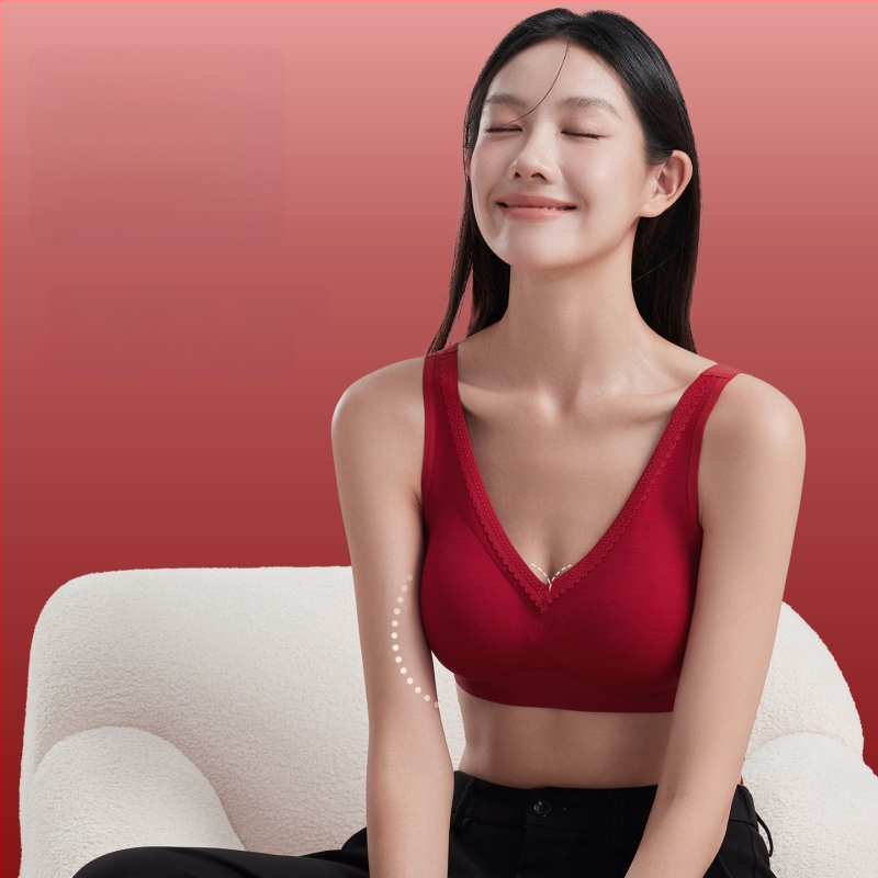 Nailoninė liemenėlė - 3/4 puodelio, ploni formuoti puodeliai, be vielų, be siūlių nugaros, vest stiliaus