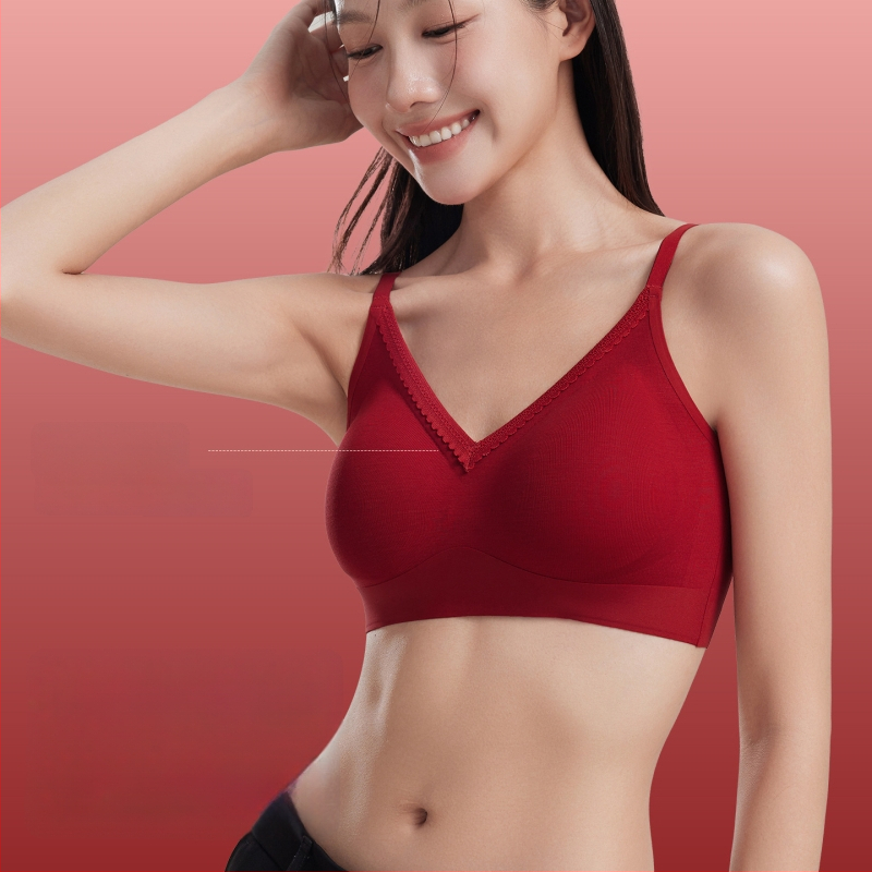 Nailoninė liemenėlė - 3/4 puodelio, ploni formuoti puodeliai, be vielų, be siūlių nugaros, vest stiliaus